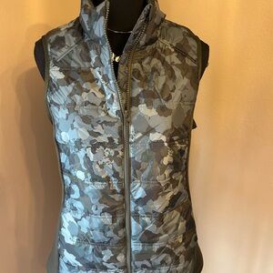 Avia Gray Camouflage Puffer Vest